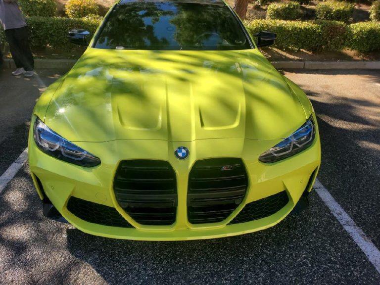 bmw-m4-front-end-hand-wash-and-wax